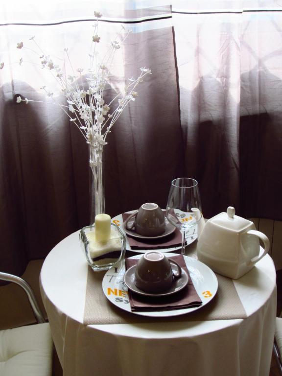 フィウミチーノ スリープ アンド フライ ローマ エアポート Bed & Breakfast エクステリア 写真